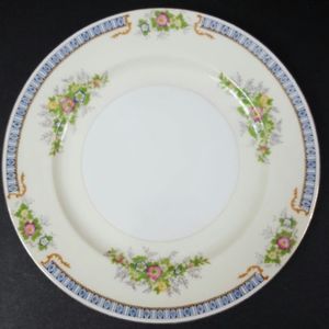 Meito China Cecil Lunch Plate